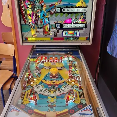 別荘 Vosges, Quiet Four Bedroom Chalet, Cinema, Games *