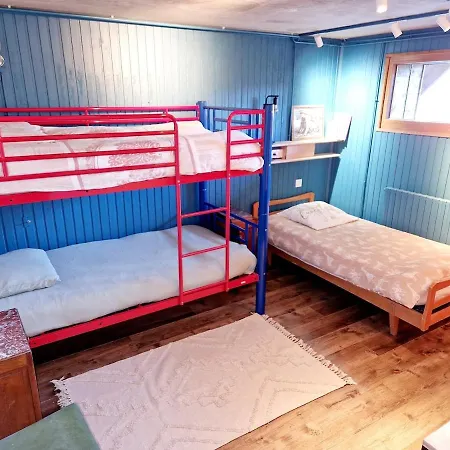 別荘 Vosges, Quiet Four Bedroom Chalet, Cinema, Games