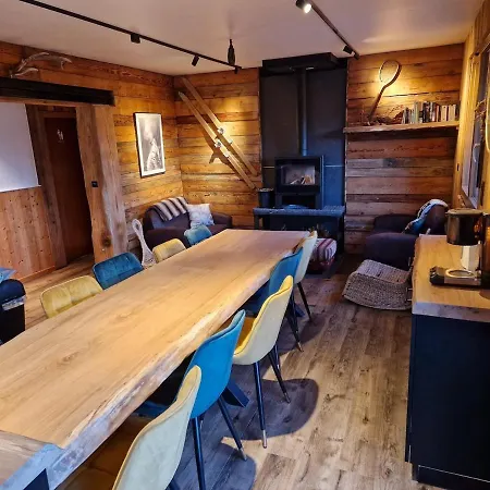 別荘 Vosges, Quiet Four Bedroom Chalet, Cinema, Games *